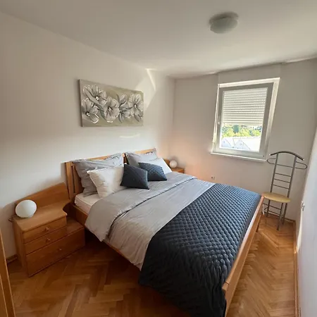Sea Breeze Apartment