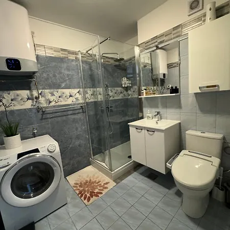 Sea Breeze Apartment