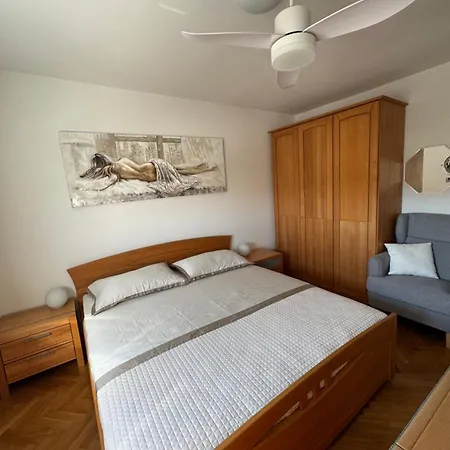 Apartment Sea Breeze Zadar